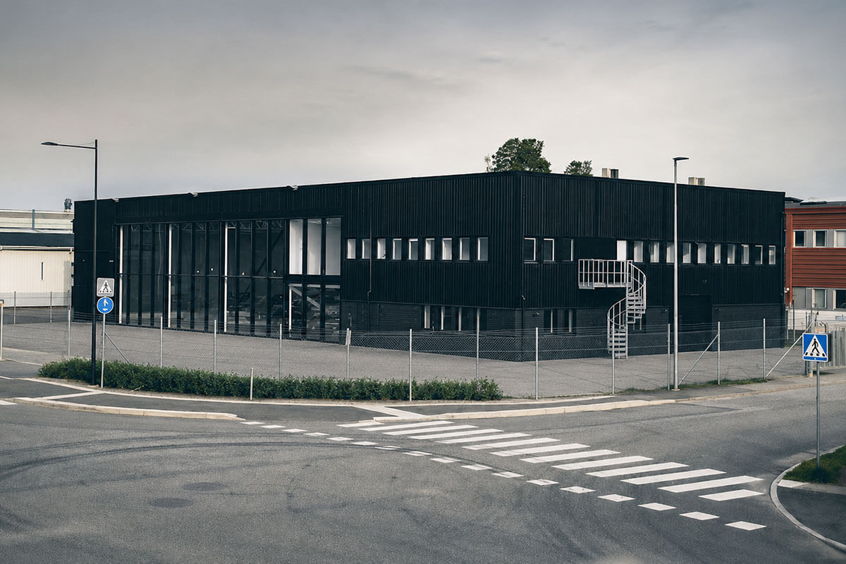 Industrifastighet Linjalen 3 i Täby Arninge